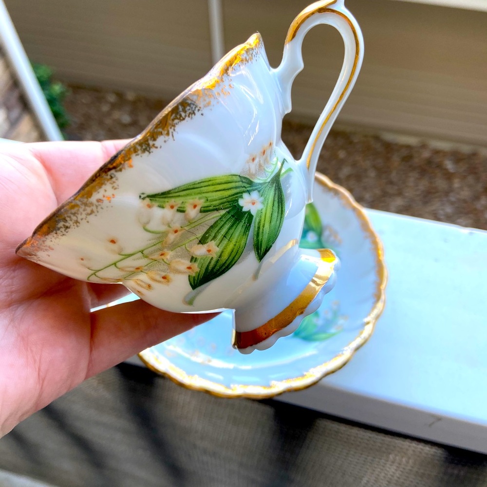 Tea Cup and matching saucer
